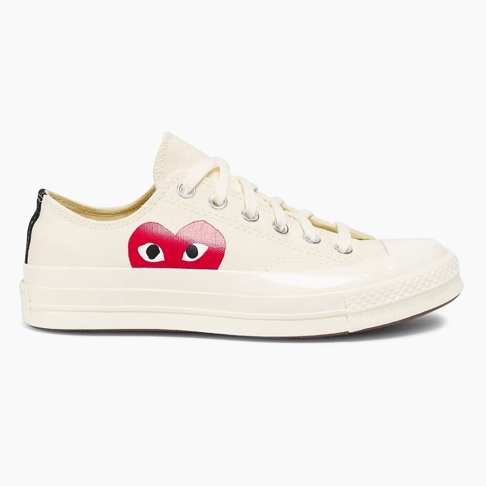 Converse Comme Des Garçons PLAY Low-Top Sneakers Women’s Size 6 - Picture 1 of 12